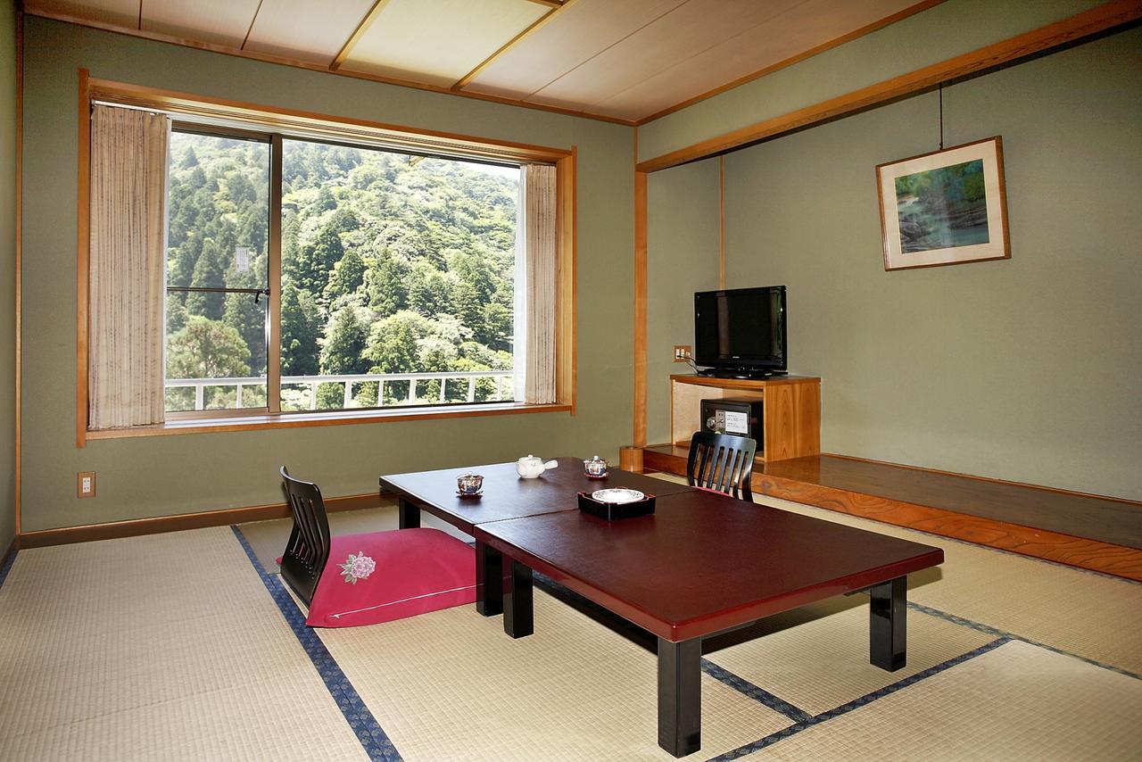 Irodori Koyo Hotel Komono Quarto foto